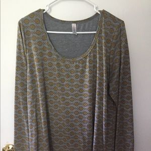LuLaRoe lynnane top size 2x